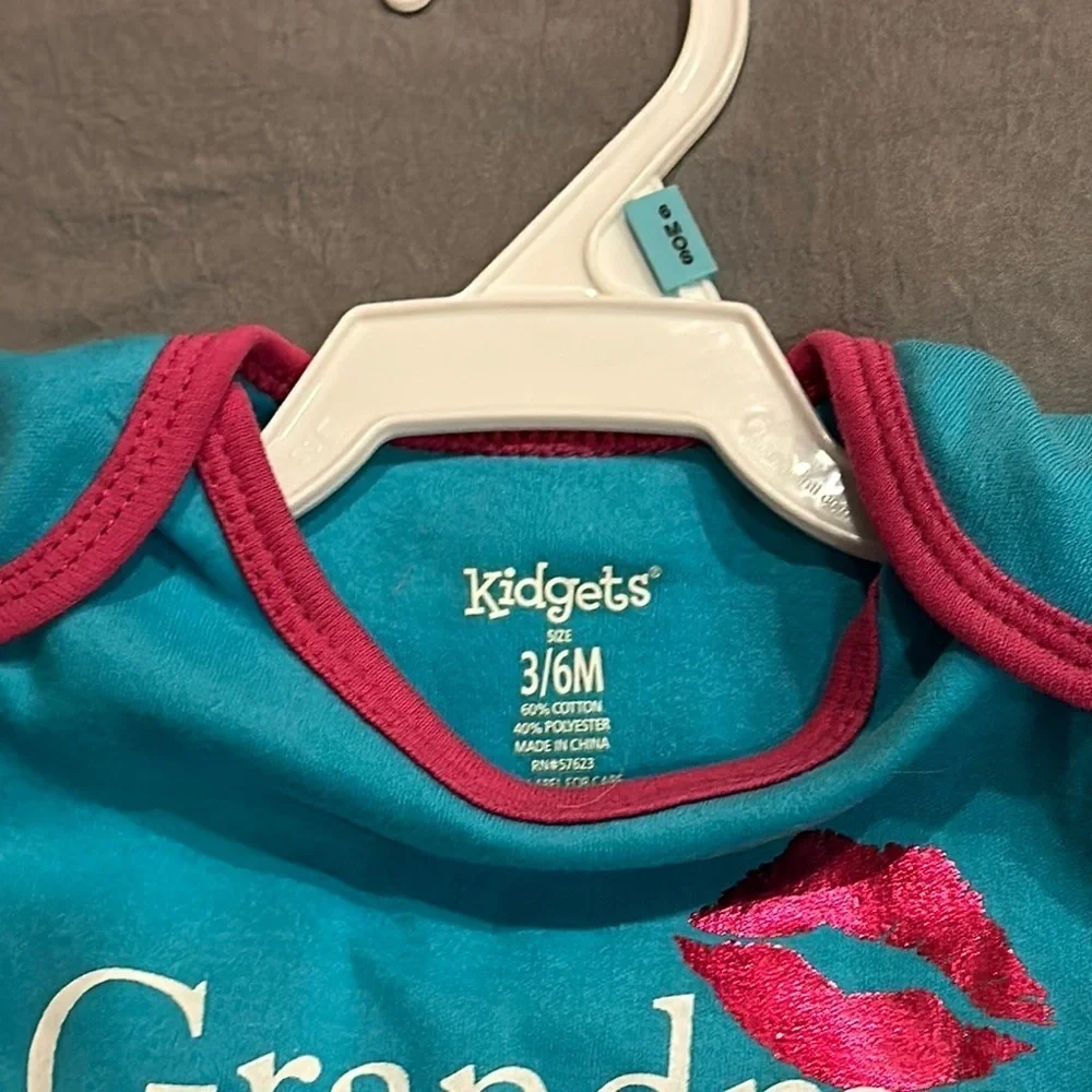 Baby onesie - Blue and Pink Bodysuit 3-6 months